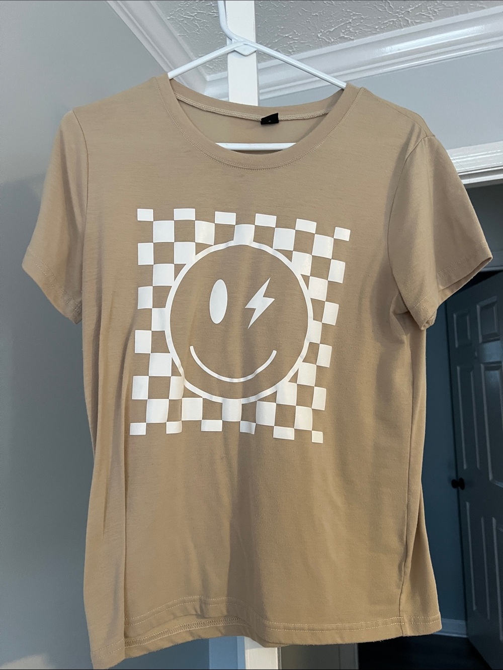 SHEIN Tan Crewneck Graphic Tee
